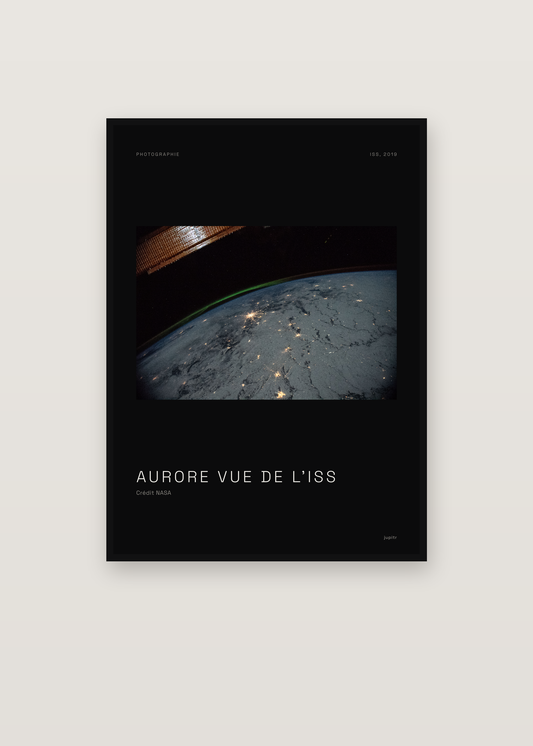 Affiche Aurore vue de l'ISS dans un cadre noir